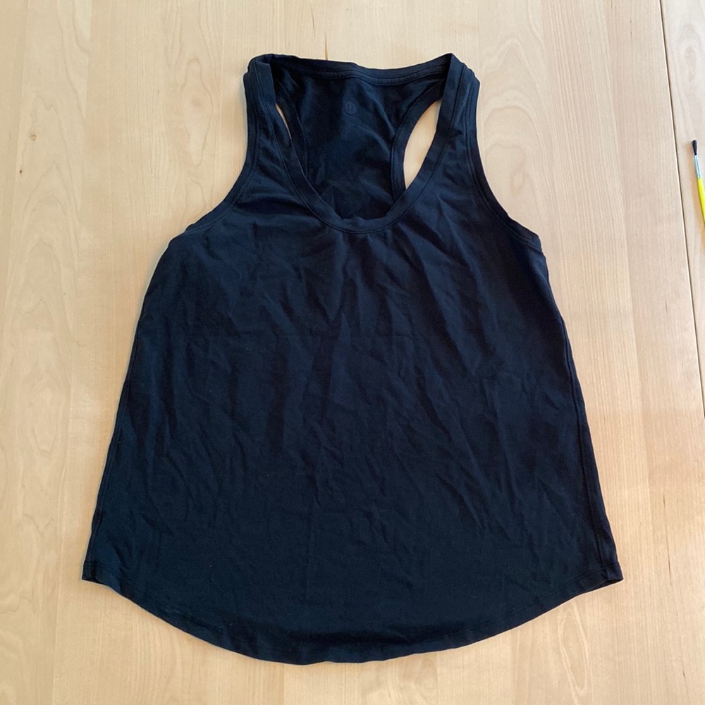 Lululemon tank size 10